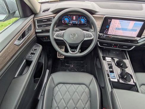 New 2026 Volkswagen Atlas SEL Premium R-Line image 16