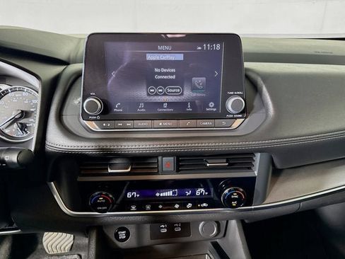 Certified 2026 Nissan Rogue SV AWD/4WD image 12