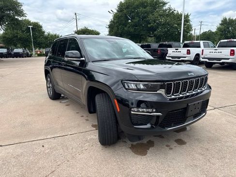 Used 2023 Jeep Grand Cherokee 4WD 4xe w/ Luxury Tech Group II image 4