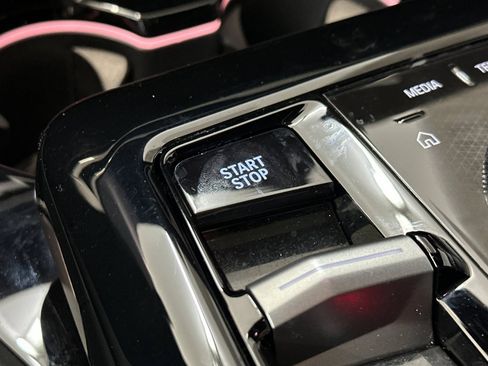 Certified 2024 BMW i5 eDrive40i w/ Premium Package image 34