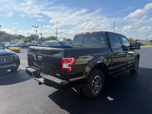 Used 2018 Ford F150 XLT w/ Equipment Group 302A Luxury AWD/4WD image 3