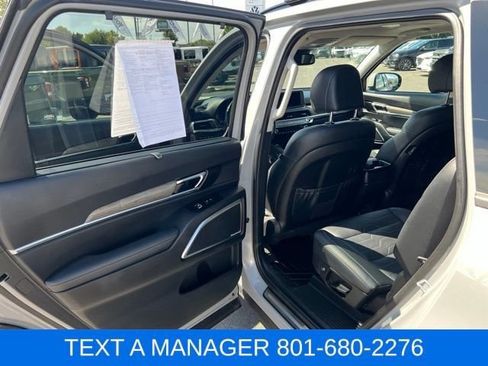 Used 2022 Kia Telluride SX w/ SX Prestige Package AWD/4WD image 35