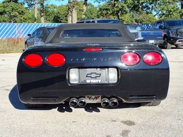 Used 2000 Chevrolet Corvette Convertible w/ Memory Pkg RWD image 6