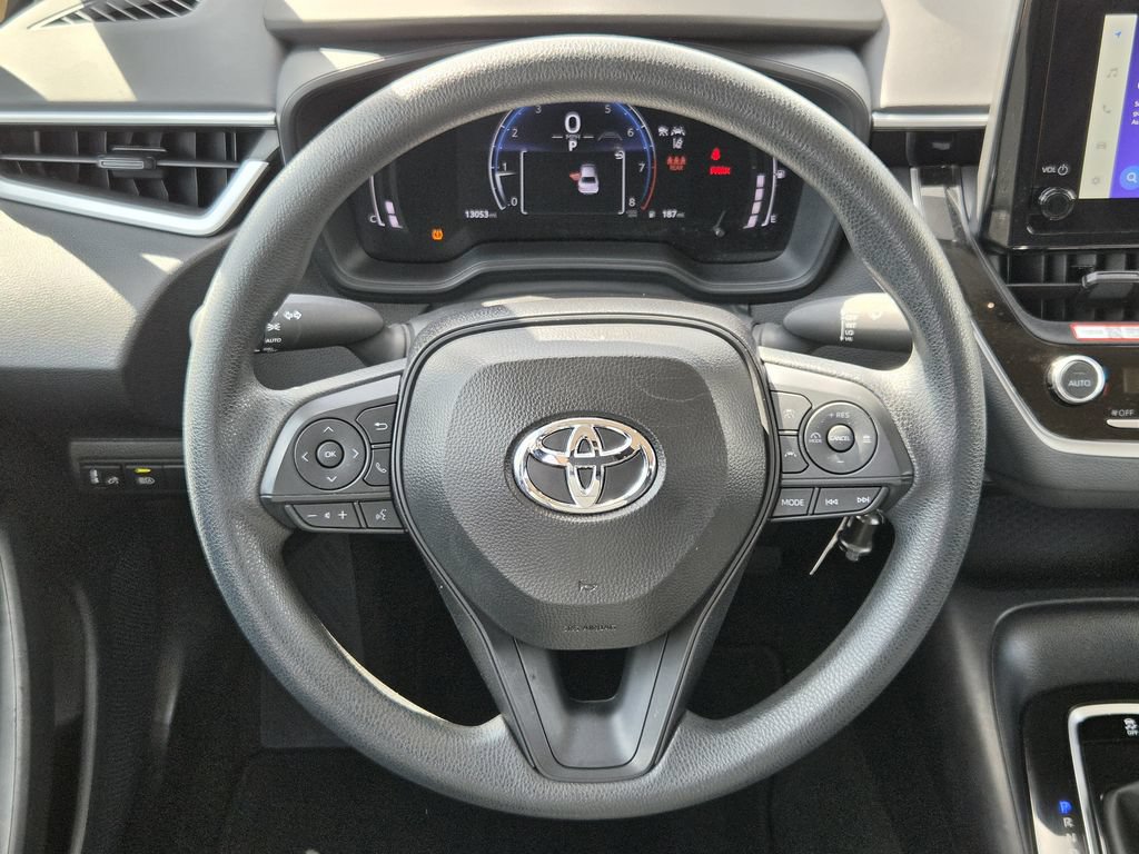 Used 2026 Toyota Corolla LE FWD image 14