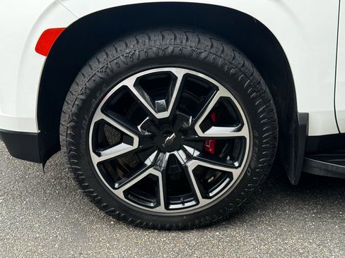 Used 2023 Chevrolet Tahoe RST image 4