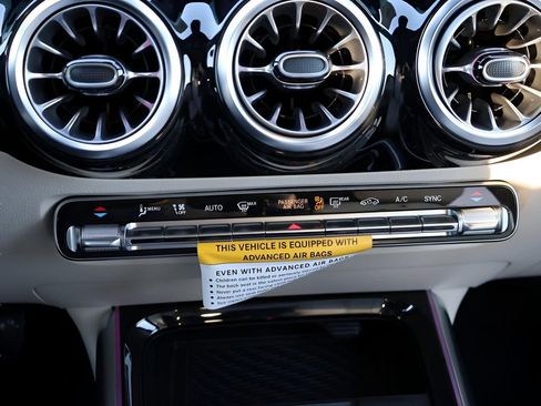 New 2026 Mercedes-Benz GLA 250 4MATIC image 25