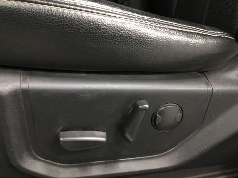 Used 2021 Ford F250 Lariat w/ Lariat Value Package image 11