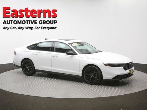 Used 2025 Honda Accord SE image 47
