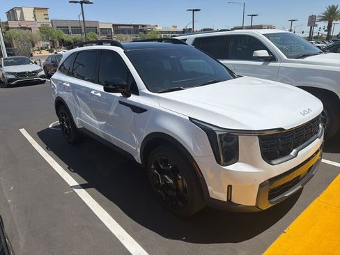 Used 2024 Kia Sorento X-Line EX AWD/4WD image 3