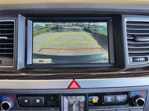 Used 2017 Genesis G80 3.8 w/ Option Group 02 image 17