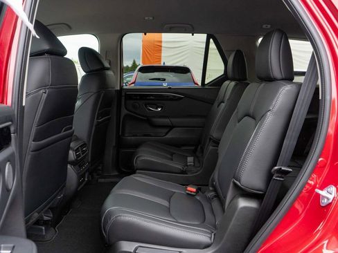 New 2025 Honda Pilot EX-L image 11