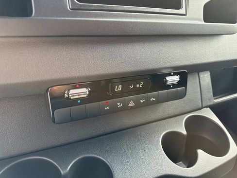 New 2025 Mercedes-Benz Sprinter 2500 image 25