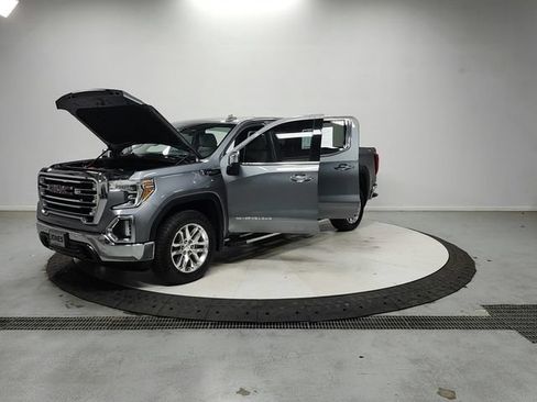 Used 2019 GMC Sierra 1500 SLT w/ SLT Premium Plus Package AWD/4WD image 11