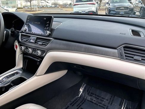 Used 2018 Honda Accord Hybrid image 24