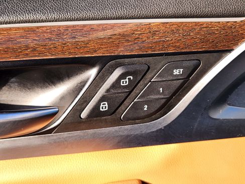 Used 2020 BMW X4 xDrive30i w/ Convenience Package image 31