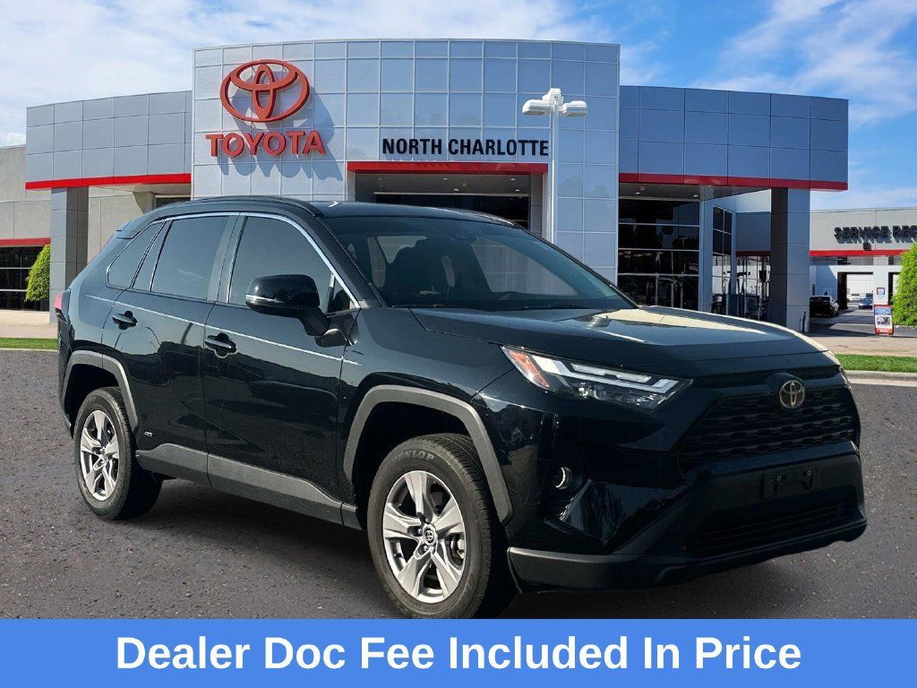 Used 2025 Toyota RAV4 XLE AWD/4WD 360° Tour
