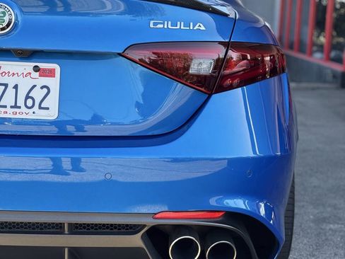 Used 2017 Alfa Romeo Giulia Quadrifoglio image 30