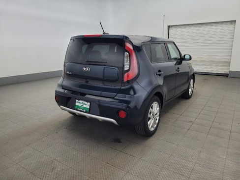 Used 2018 Kia Soul + FWD image 9