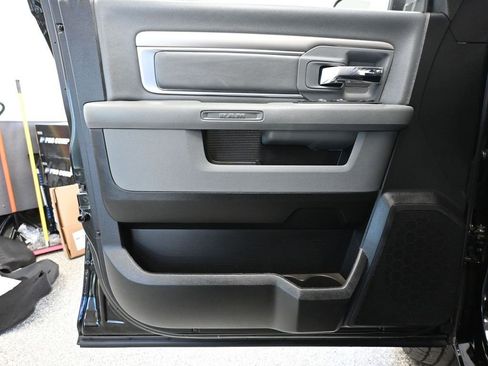 Used 2019 RAM 1500 Classic Warlock w/ Electronics Group AWD/4WD image 21