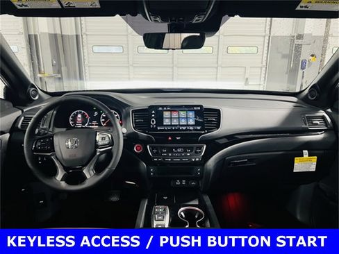 New 2026 Honda Ridgeline Black Edition image 4