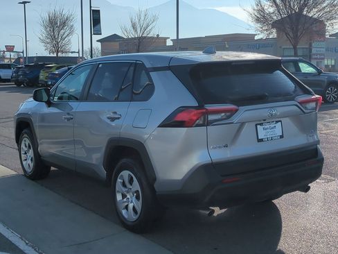 Used 2023 Toyota RAV4 LE image 9