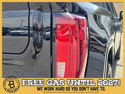 New 2026 GMC Sierra 1500 Denali w/ Denali Reserve Package AWD/4WD image 8