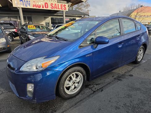 Used 2010 Toyota Prius Three image 7