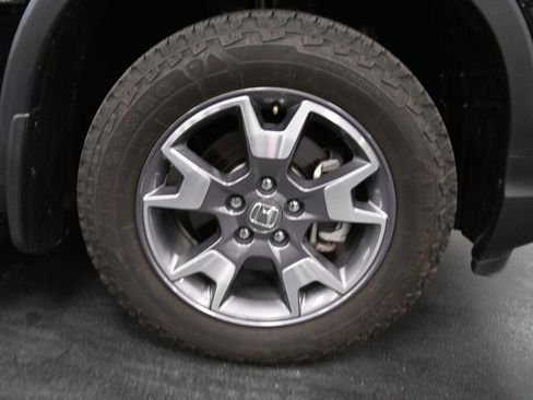 Used 2023 Honda Passport TrailSport image 32