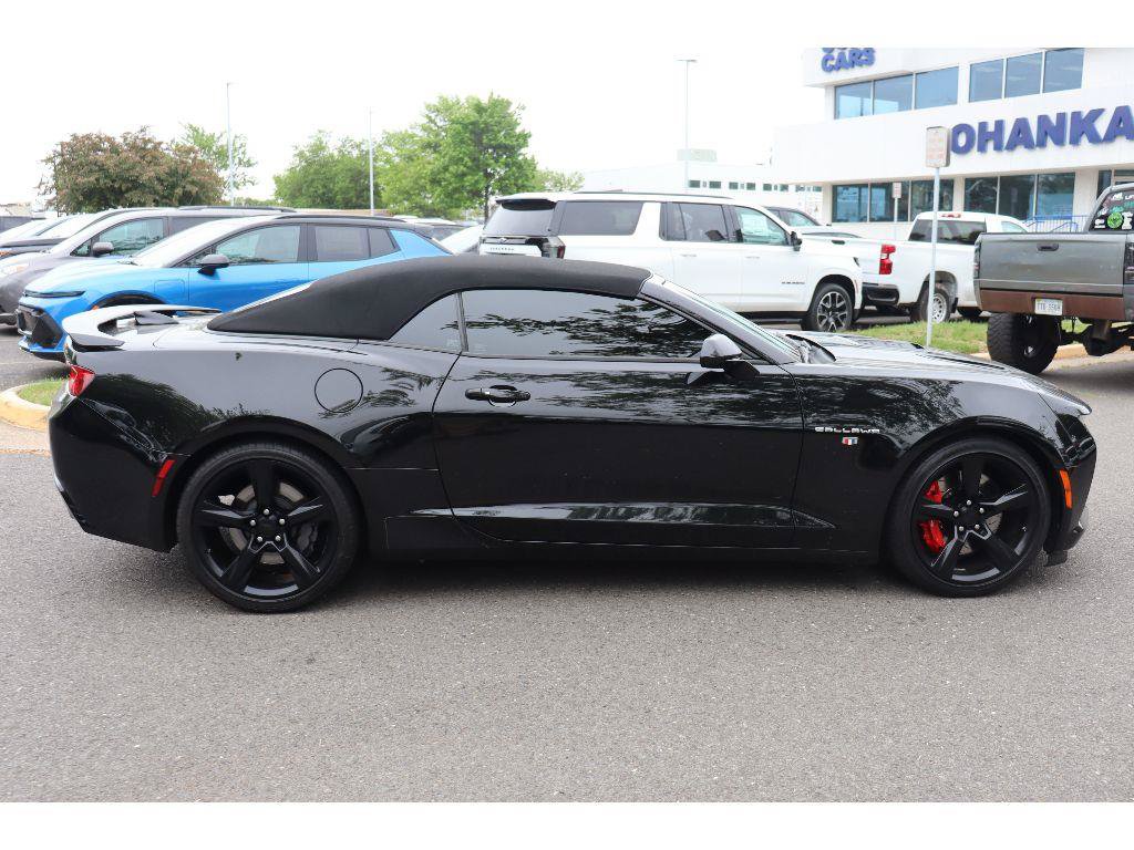Used 2016 Chevrolet Camaro SS RWD image 8