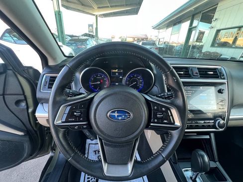 Used 2018 Subaru Outback 2.5i Premium AWD/4WD image 20