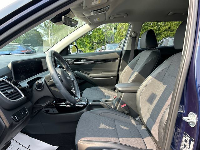 Used 2024 Kia Seltos S AWD/4WD image 10