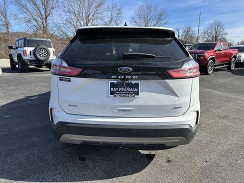 Certified 2024 Ford Edge SEL image 5