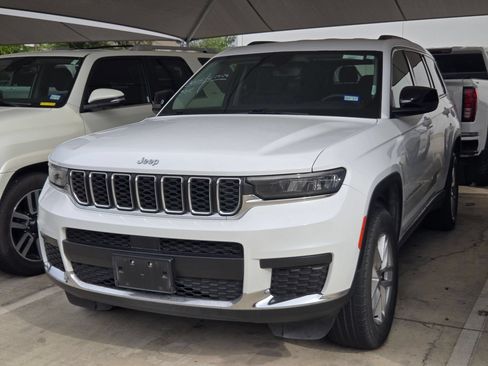 Used 2023 Jeep Grand Cherokee L Laredo AWD/4WD image 3