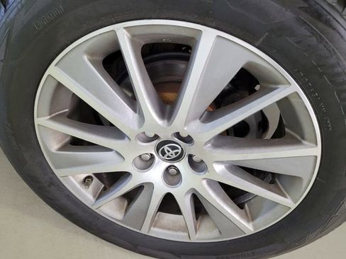 Used 2016 Toyota Highlander XLE image 20