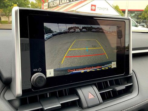 New 2025 Toyota RAV4 XLE image 18