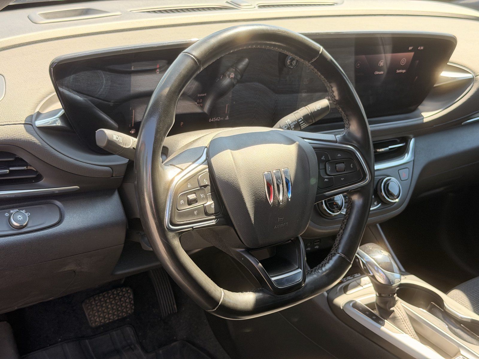 Used 2024 Buick Envista Preferred w/ Convenience I Package FWD image 17