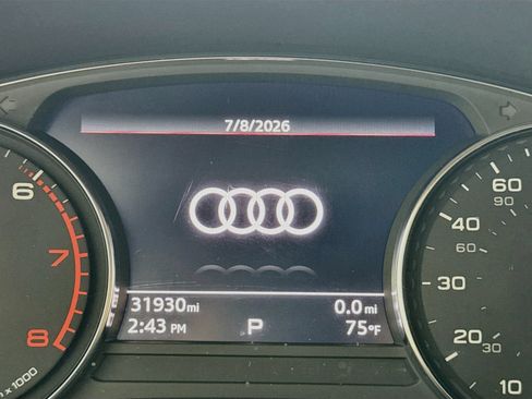 Used 2023 Audi Q5 2.0T Premium w/ Convenience Package AWD/4WD image 16