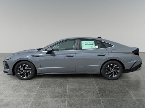 New 2026 Hyundai Sonata Blue image 2