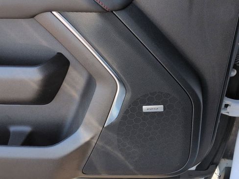 Used 2023 Chevrolet Suburban RST w/ Luxury Package image 30