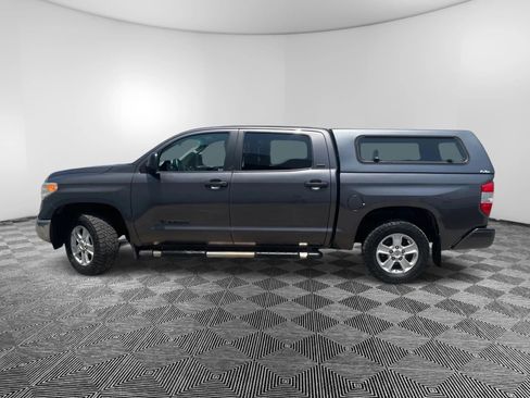 Used 2016 Toyota Tundra SR5 image 9