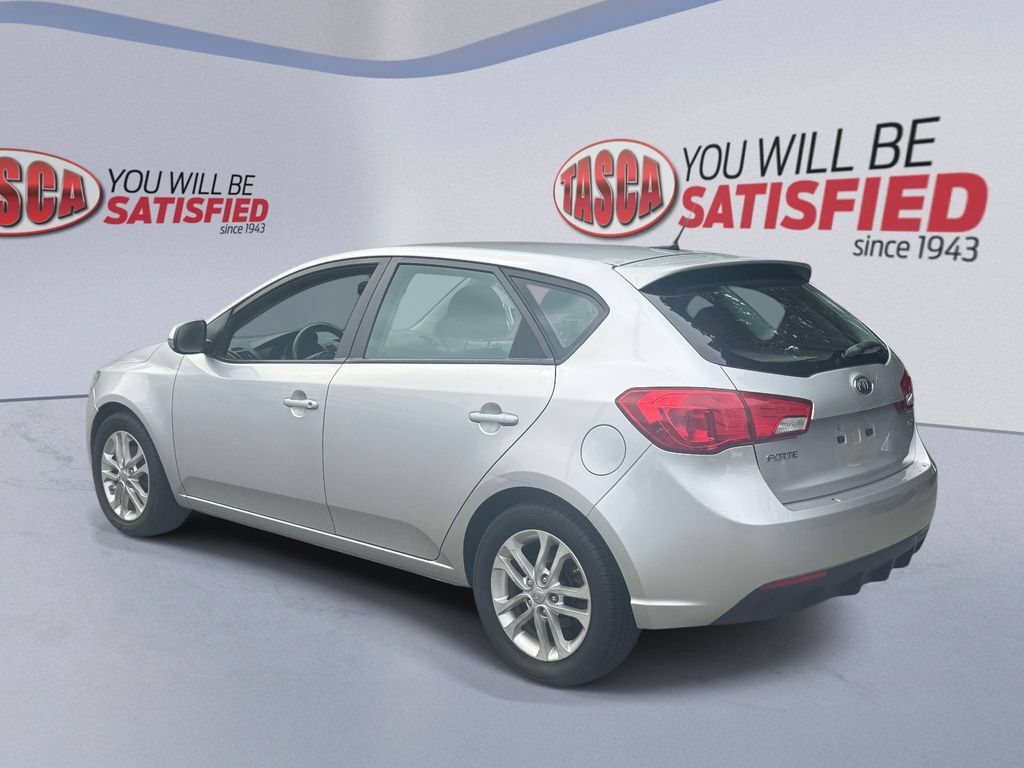 Used 2012 Kia Forte EX FWD image 4