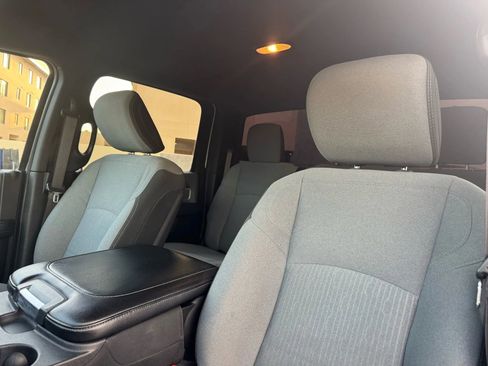 Used 2021 RAM 2500 Big Horn image 21