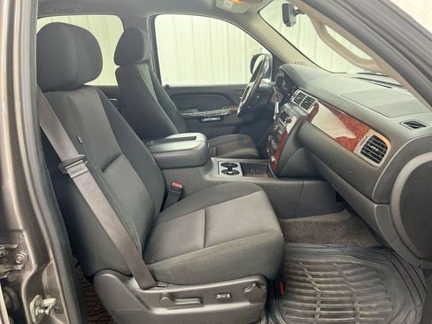 Used 2013 Chevrolet Tahoe LS w/ Convenience Package RWD image 20