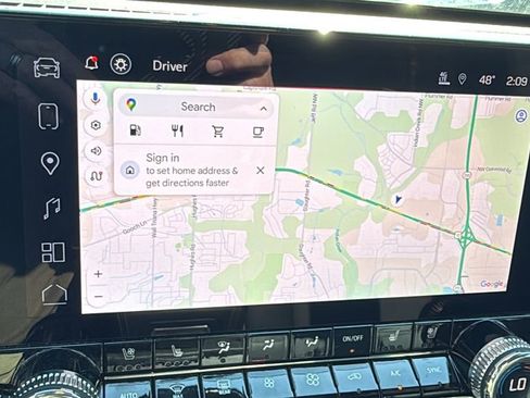 Used 2024 GMC Canyon Denali image 30