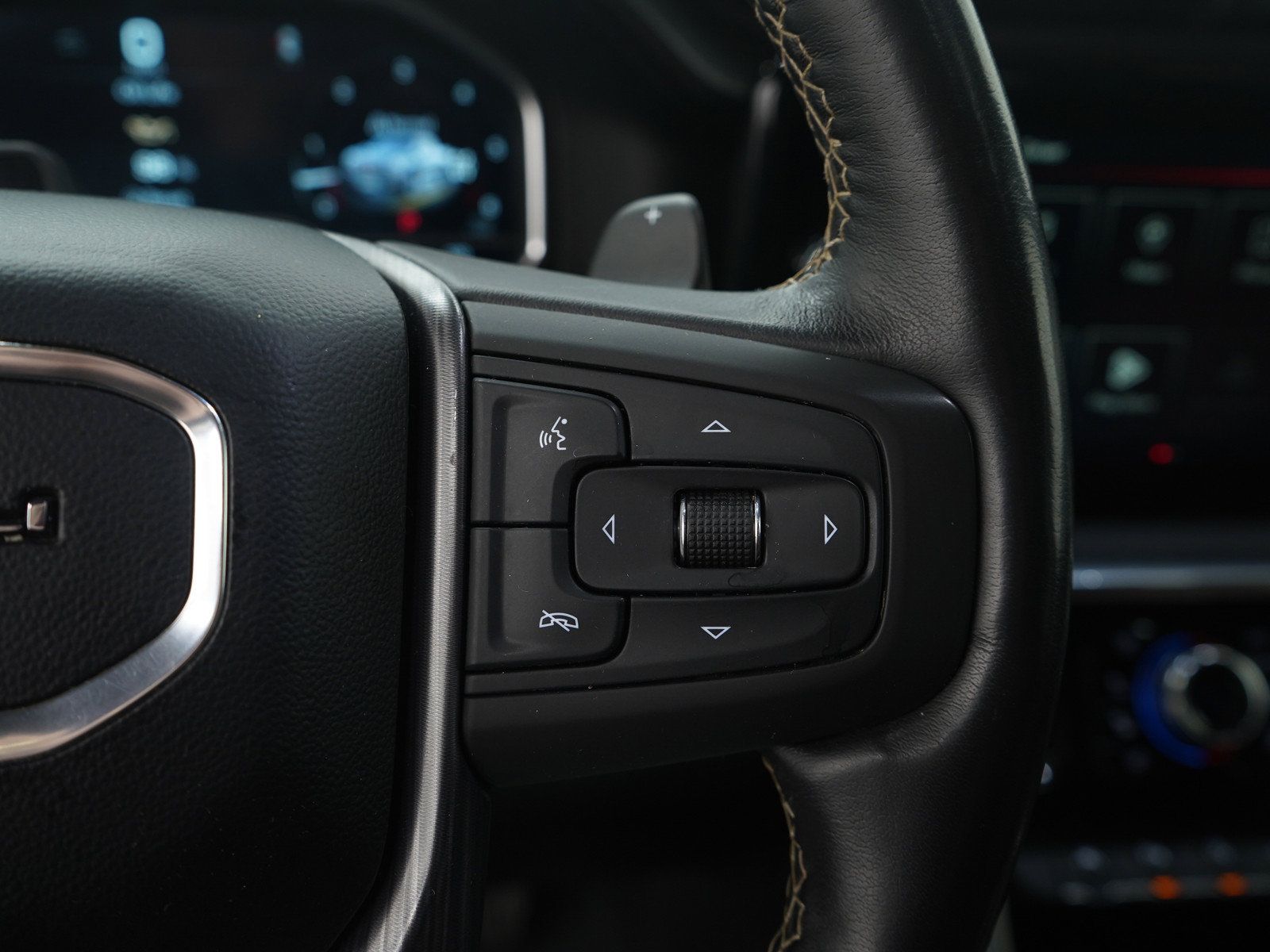 Used 2023 GMC Sierra 1500 Denali Ultimate AWD/4WD image 28
