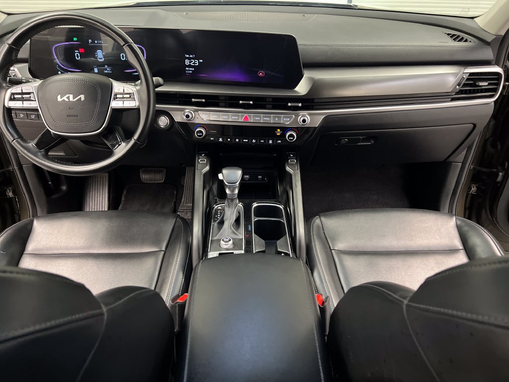 Used 2025 Kia Telluride S FWD image 54