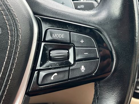 Used 2017 BMW 540i RWD image 31