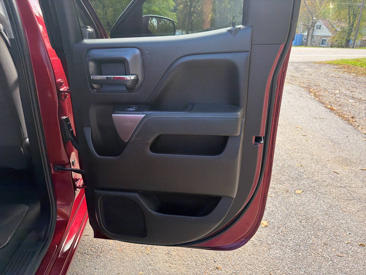 Used 2017 Chevrolet Silverado 1500 LT w/ All Star Edition AWD/4WD image 26