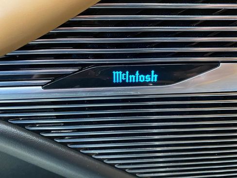 Used 2022 Jeep Grand Wagoneer Series III w/ Flexible Seating Group image 14