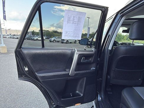 Used 2024 Toyota 4Runner SR5 Premium w/ Moonroof Package AWD/4WD image 22